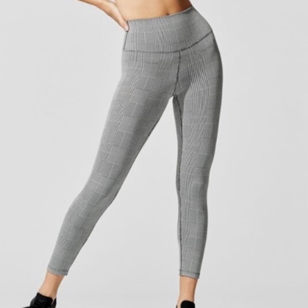 Carbon 38 plaid high-rise 7/8 leggings